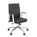Chaise de bureau ergonomique HomeStock 45 po (114,3 cm) de hauteur réglable, assise en similicuir noir avec support lombaire ajustable