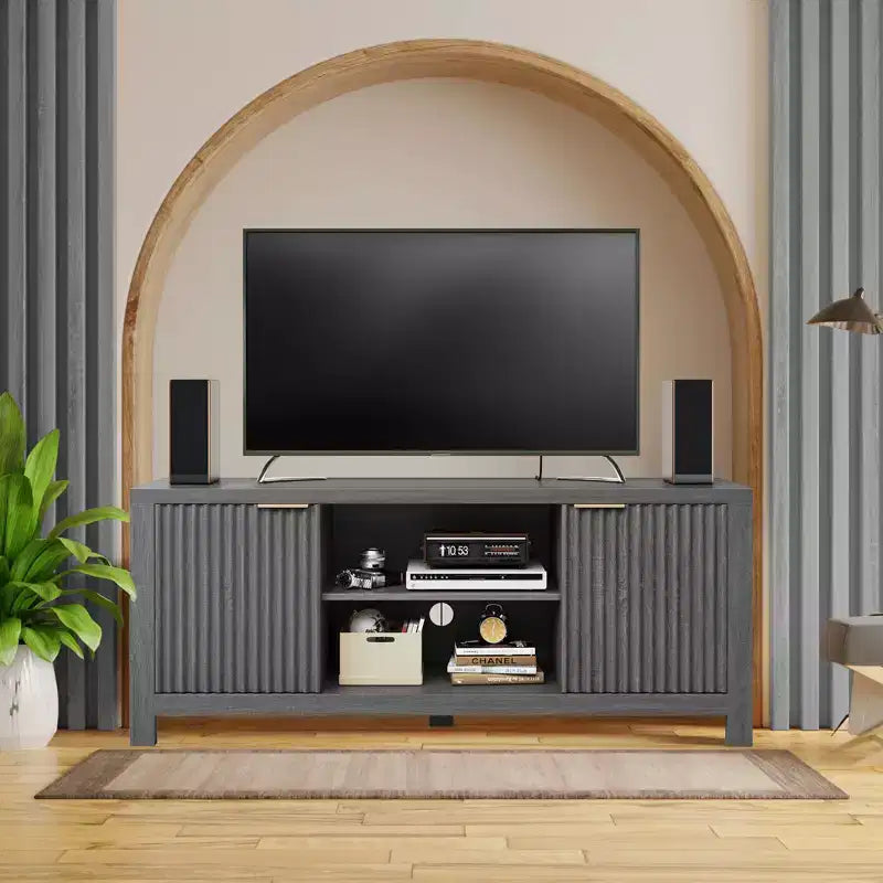 Meuble TV cannelé pour téléviseur de 65 pouces, console moderne avec étagères ouvertes, meuble de divertissement robuste, pour salon, chambre à coucher