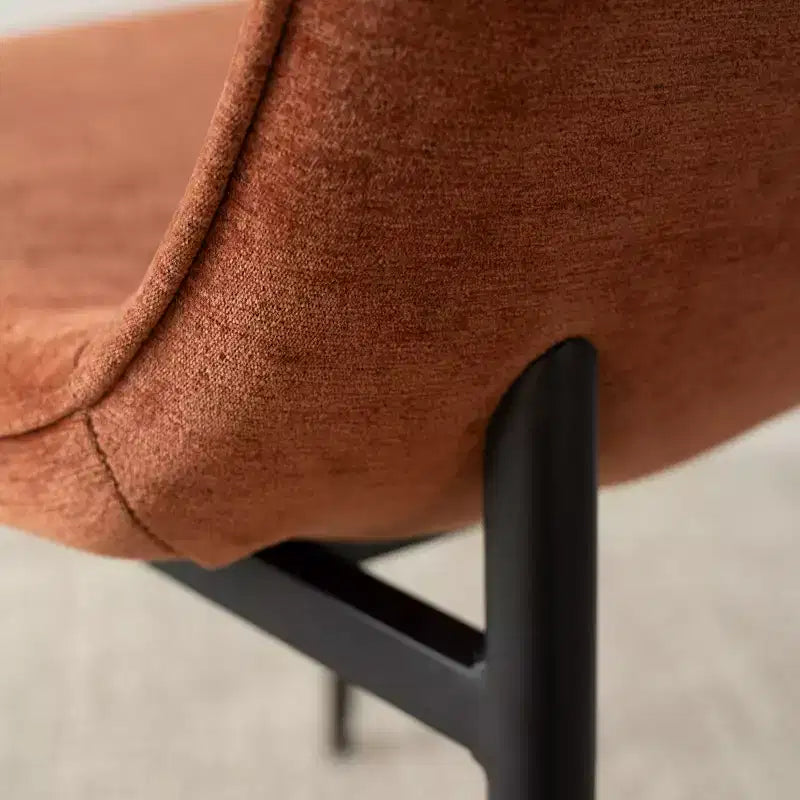 Lot de 4 Chaises de Salle à Manger Rembourrées avec Pieds en Métal Noir, Chaises de Cuisine Modernes en Tissu pour Salle à Manger ou Petits Espaces - Panipeachy