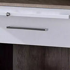 Table d'appoint Royal Hampton avec espace de rangement ouvert et plateau coulissant, marron et blanc