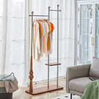 Porte-manteau Okak avec étagères en bois et cadre en acier inoxydable, porte-manteau industriel au design élégant, pour salon, chambre, argent