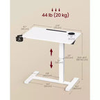 Bureau Debout Mobile, Table à Hauteur Réglable de 70 cm avec 2 Porte-Gobelets et Fente pour Tablette, Bureau d'Ordinateur Roulant pour Chambre et Salon, Blanc Nuage