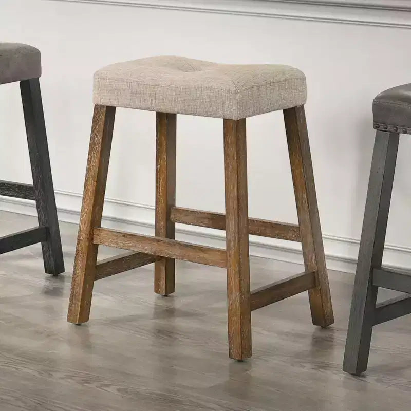 Lot de 2 tabourets de comptoir Okak 25 pouces, tabourets de bar rustiques sans dossier avec assise en cuir et finition vieillie, sièges de ferme peu encombrants