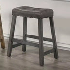 Lot de 2 tabourets de comptoir Okak 25 pouces, tabourets de bar rustiques sans dossier avec assise en cuir et finition vieillie, sièges de ferme peu encombrants