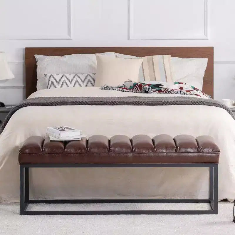 TUYOHW Banc capitonné en cuir PU de 54 pouces avec base en métal, banc d'entrée moderne pour chambre à coucher et salon