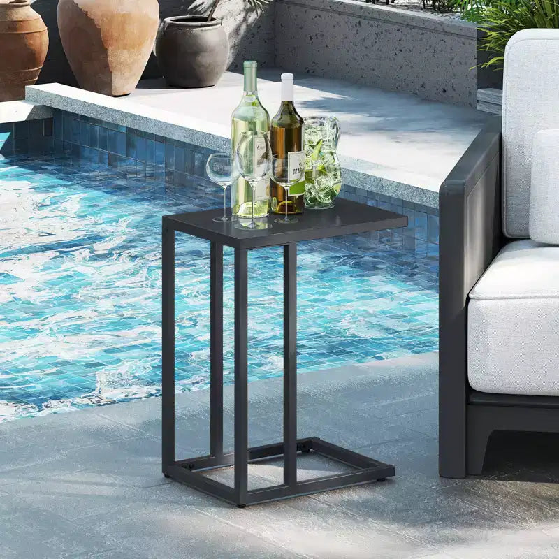 Costway Lot de 2 tables d'appoint en forme de C avec cadre en métal, tables de canapé pour petits espaces, modernes
