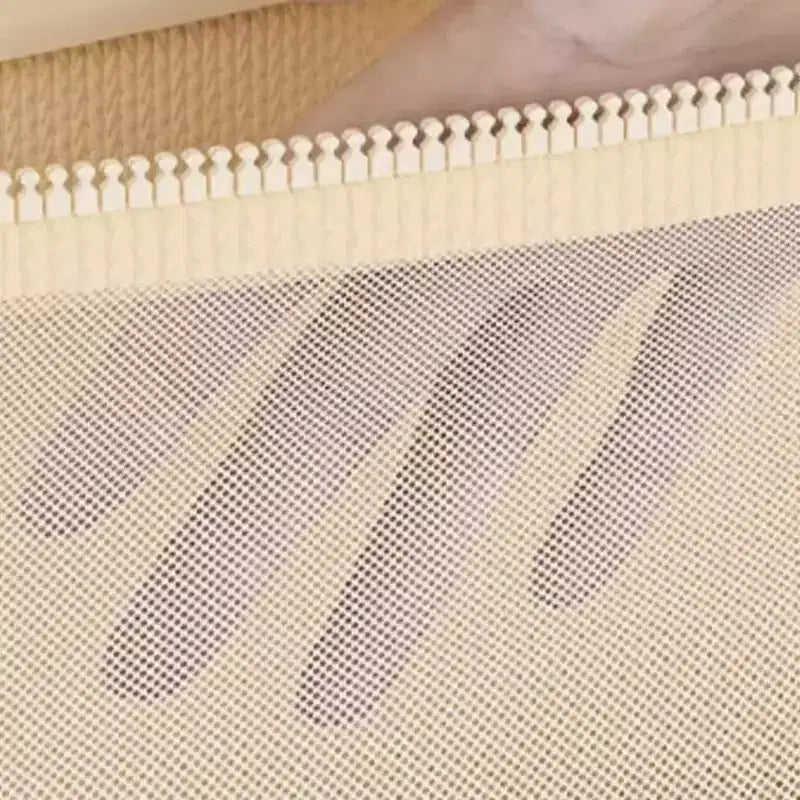 Organisateur suspendu Alilang pour femmes avec deux compartiments zippés, conception de rangement peu encombrante pour placards et salles de bain - Beige clair