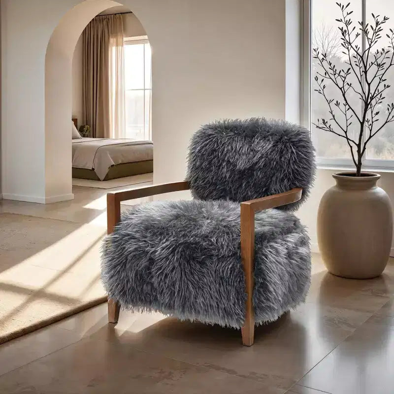 TUYOHW Fauteuil d'appoint Yeti de 71 cm de large, fauteuil de salon rembourré en fausse fourrure avec dossier et assise fixes, accoudoirs en bois de noyer, fauteuil pour salon, chambre à coucher
