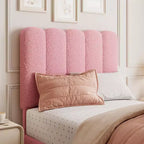 Lit double Acekool pour enfants, cadre de lit rembourré en tissu bouclé avec tiroir de rangement, tête de lit ondulée et lattes en bois solides, sans sommier tapissier, rose