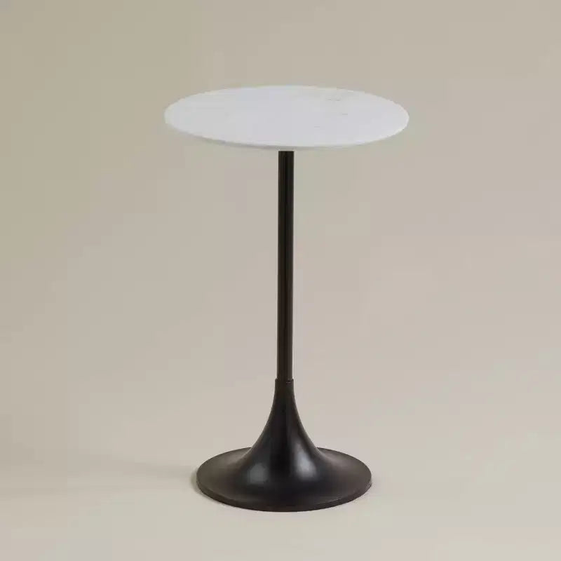 Studio 55D Studio 55 Table d'appoint Mesita 24 Plateau en marbre blanc avec base finition noire