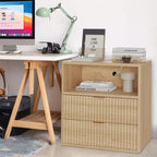 Lot de 2 tables de chevet cannelées de style campagnard - Tables d'appoint de 58,4 cm de style moderne du milieu du siècle avec station de charge (2 tiroirs, bois) pour chambre/bureau à domicile