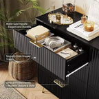 Commode moderne en bois à 8 tiroirs cannelés de 55" avec poignées métalliques - Organisateur de rangement polyvalent et meuble TV pour chambre et salon.