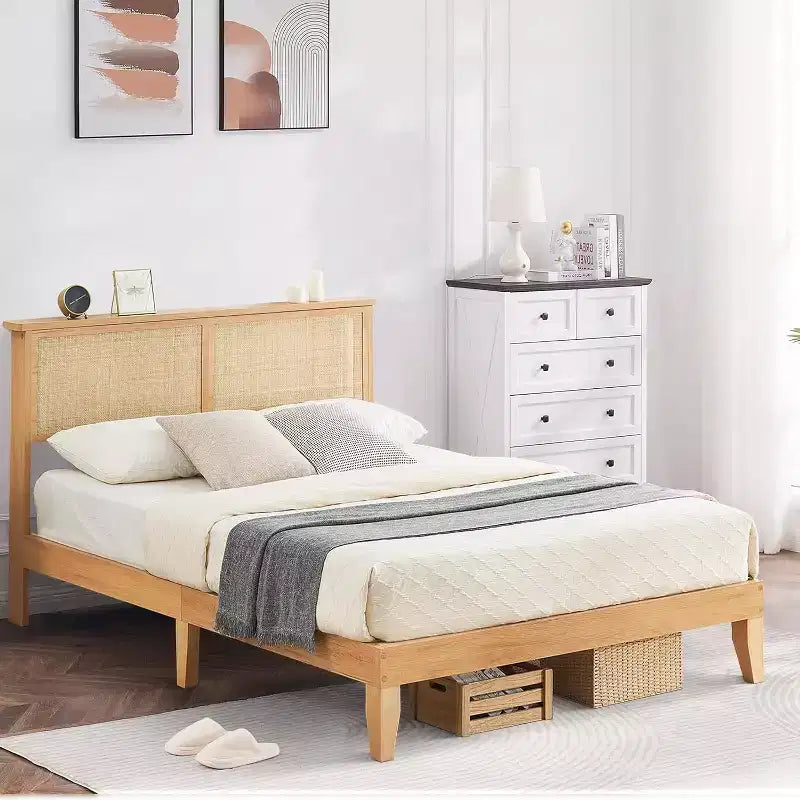 Cadre de lit double Acekool en rotin, plateforme de lit bohème avec tête de lit en rotin naturel et rangement sous le lit, aucun sommier tapissier requis