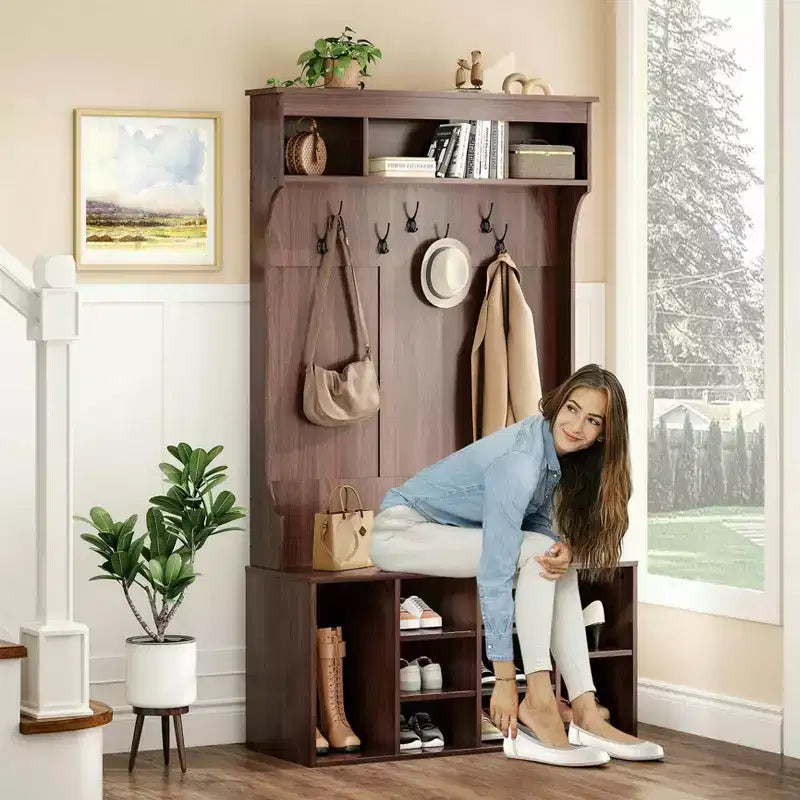 Meuble de rangement haut Okak 70,9 pouces avec banc et étagères, meuble d'entrée autoportant avec 7 patères, rangement à chaussures d'entrée