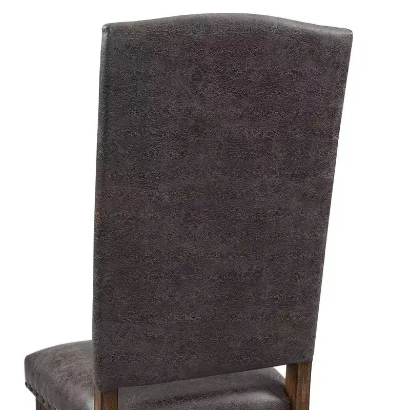 Lot de 2 chaises d'appoint hautes à dossier touffeté Hayward Noyer – Picket House Furnishings : Faux cuir vieilli, Clous décoratifs