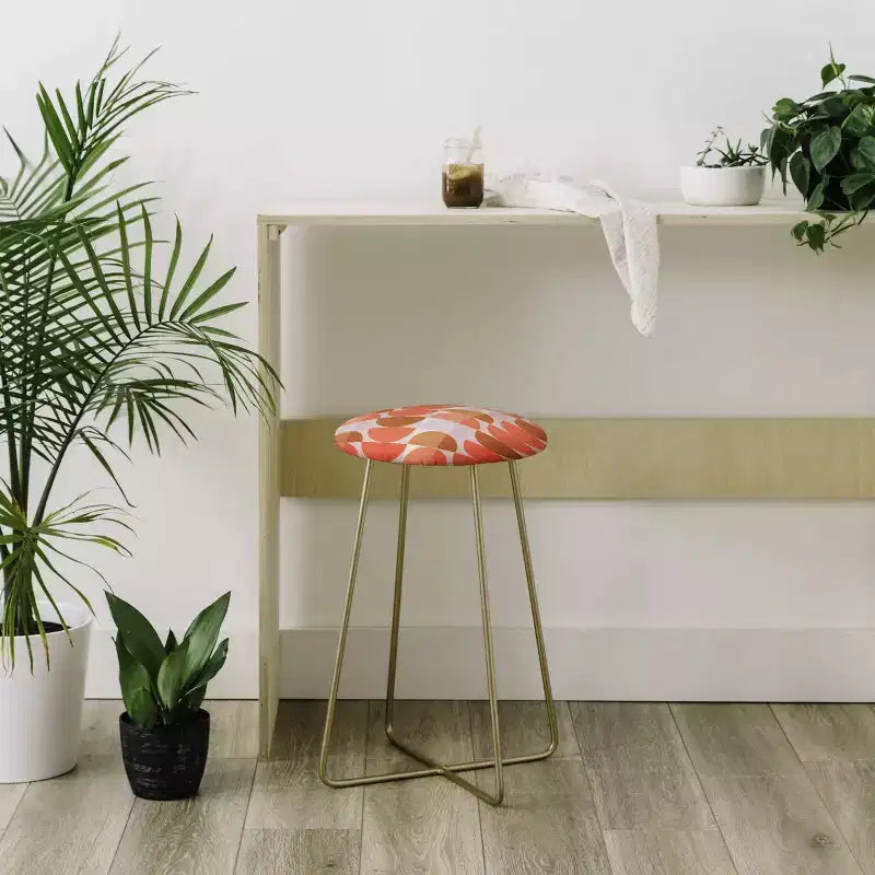 Tabouret de bar à hauteur de comptoir Plum ThirtyOne Illustrations - Deny Designs