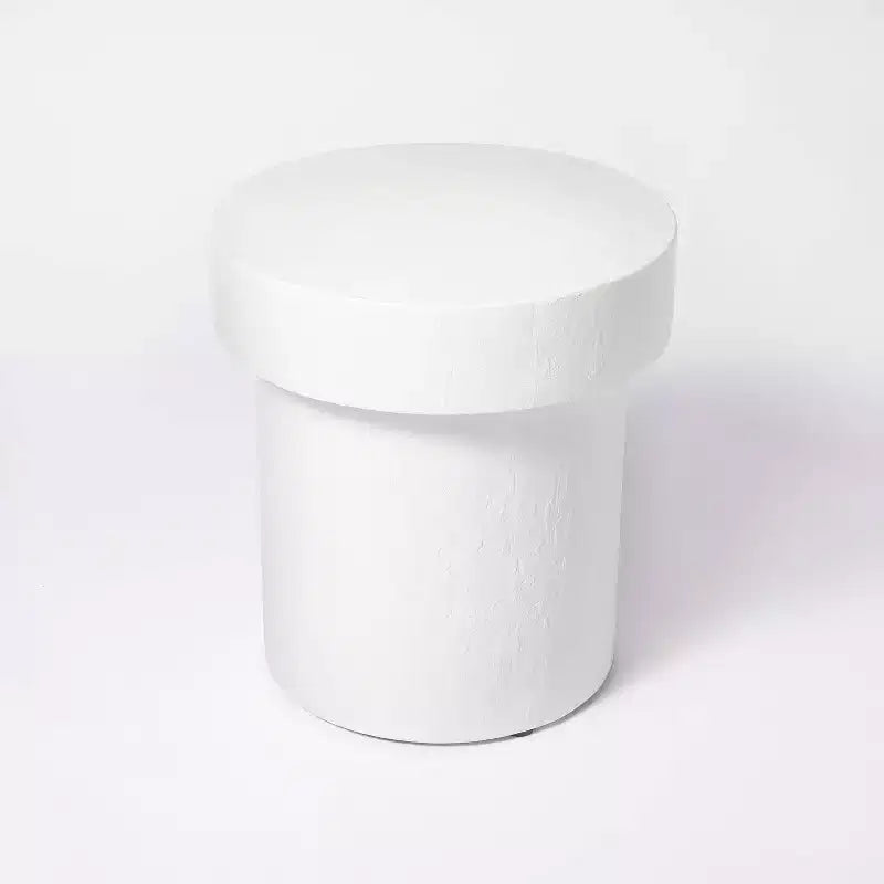 Table d'appoint Arbon - Threshold conçue avec Studio McGee