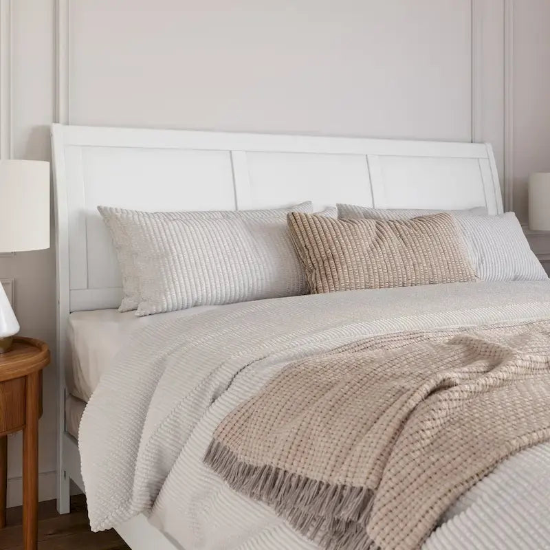Lit plateforme Portland avec pied de lit et tiroirs de rangement assortis